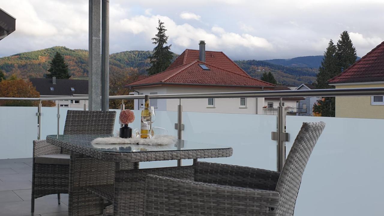 Boardingappartement Windeckblick, Ruhige, Zentrale Lage Mit Grossem Suedbalkon Buehl  Exterior photo