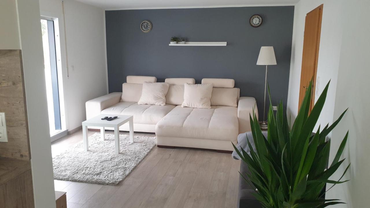 Boardingappartement Windeckblick, Ruhige, Zentrale Lage Mit Grossem Suedbalkon Buehl  Exterior photo